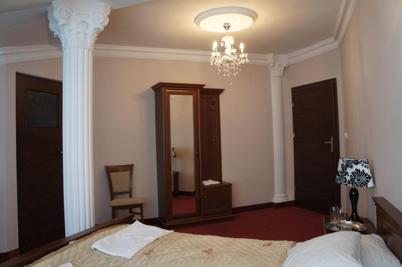 Villa Demetrios Kaluszyn (Minsk) Exterior photo